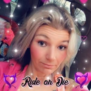 Meet your Posher, Angela